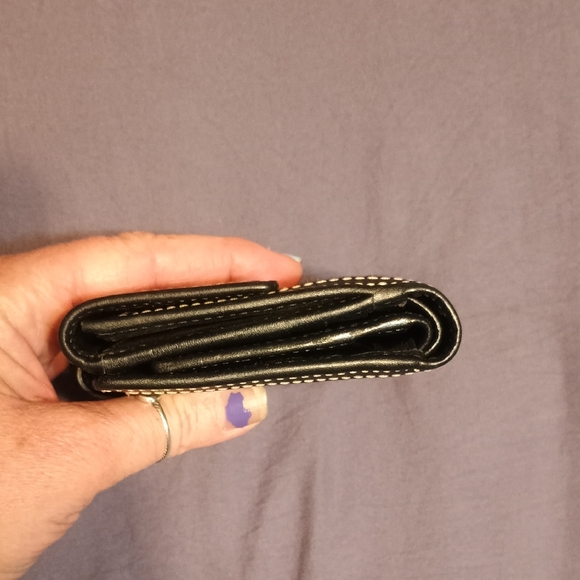 Coach Black Signature Wallet - Picture 5 of 7